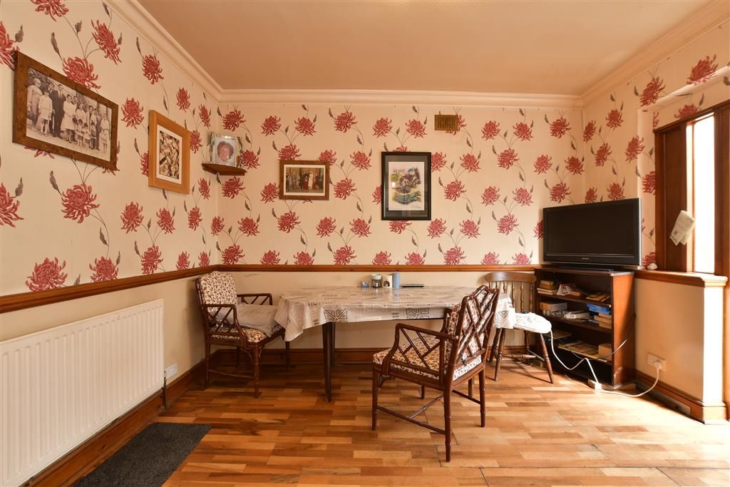 Property photo 1 of 14 Kitchen/Dining Room