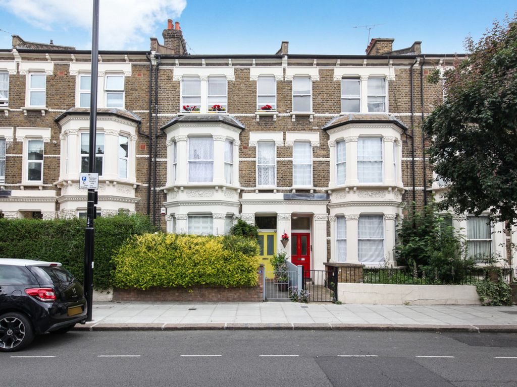 Property photo 3 of 12