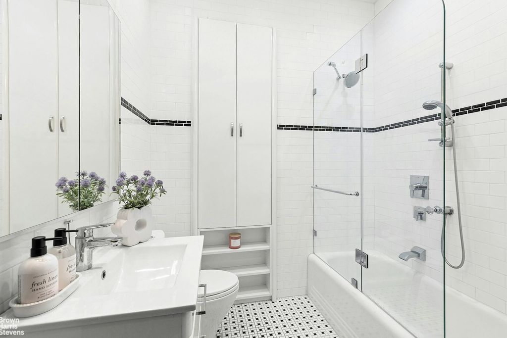 Property photo 2 of 10 <Alttext/>