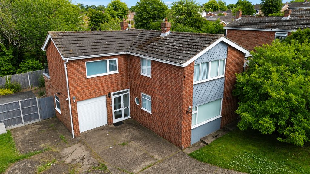 Property photo 1 of 13