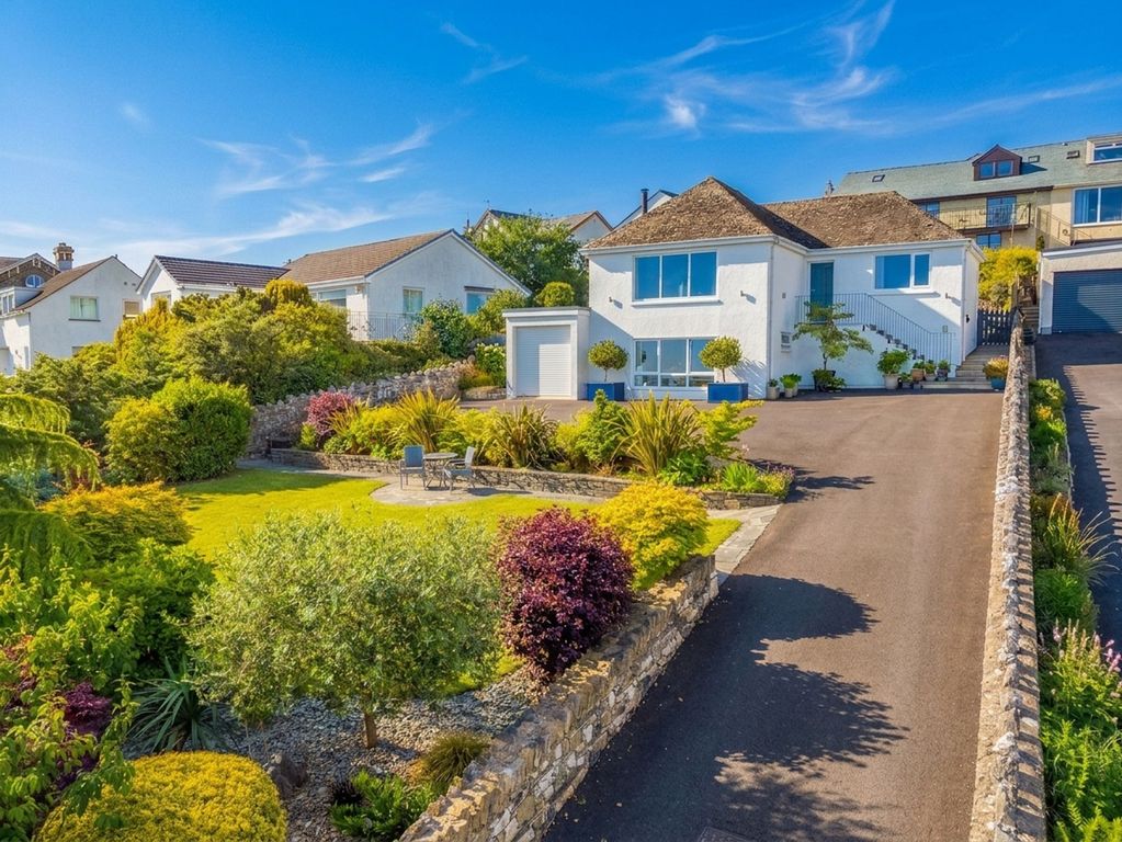 Property photo 1 of 24 4
