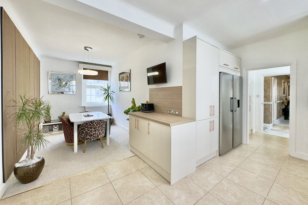 Additional image 4 of 5 bed flat for saleBath Road, Bournemouth BH1