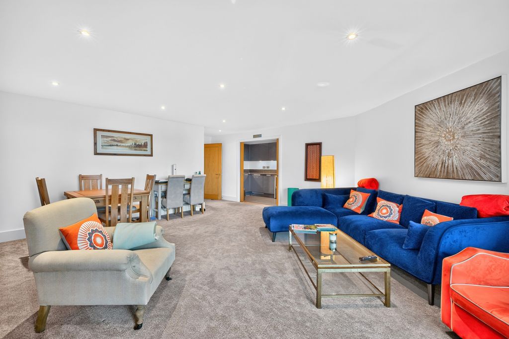 Property photo 1 of 19 Reception Room