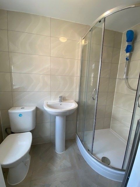 Property photo 2 of 3