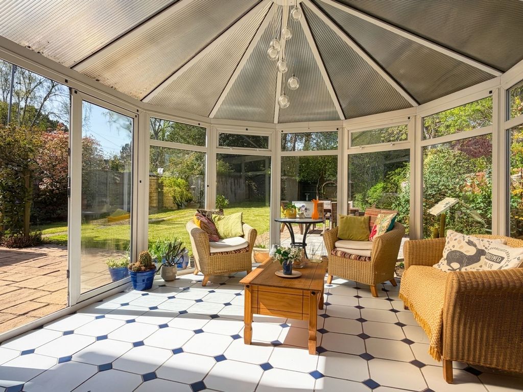 Property photo 3 of 18