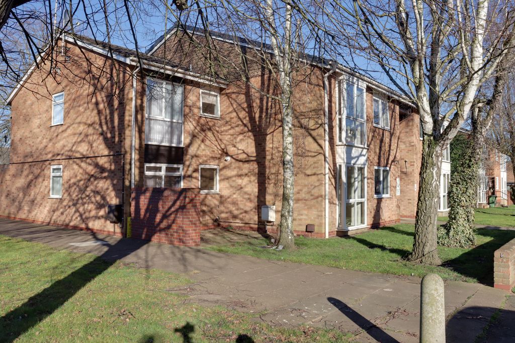 Property photo 3 of 10