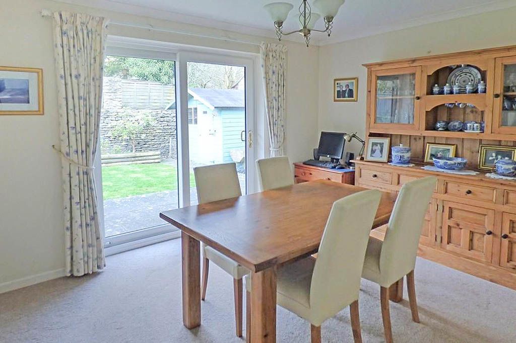 Property photo 3 of 12 Dining Room