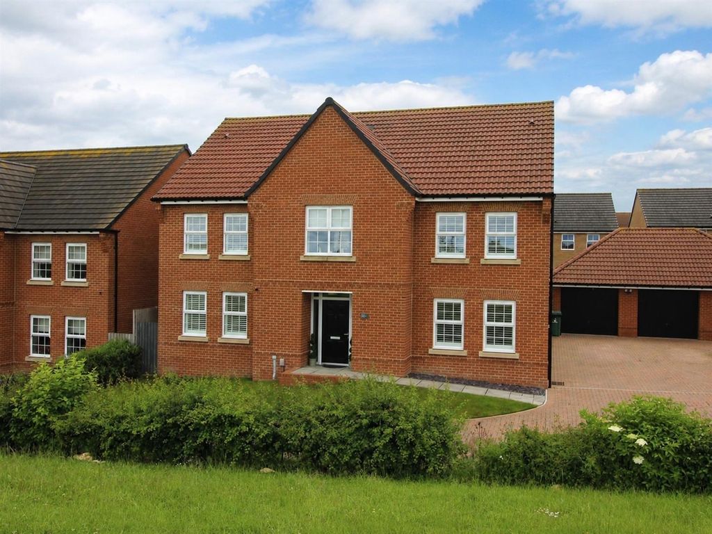 Property photo 1 of 37
