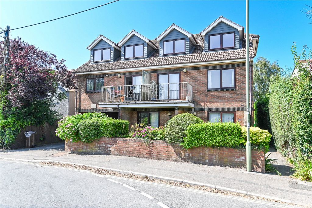 Property photo 1 of 15 Picture No. 03