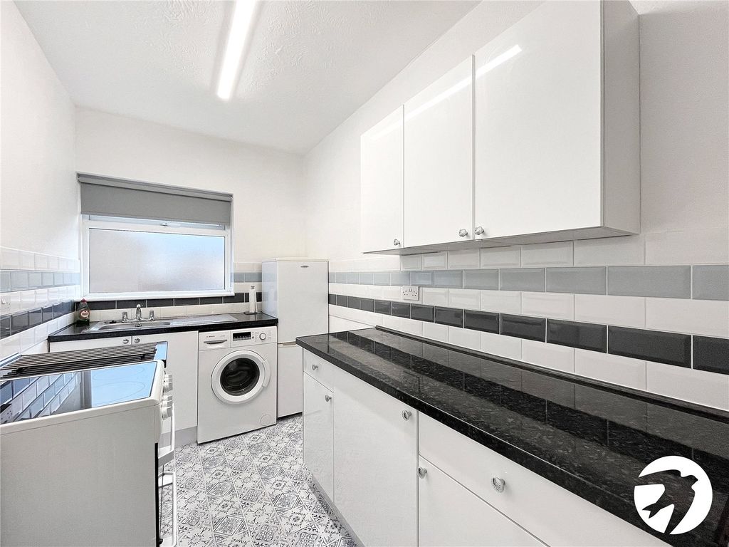 Property photo 2 of 5 Picture No. 07