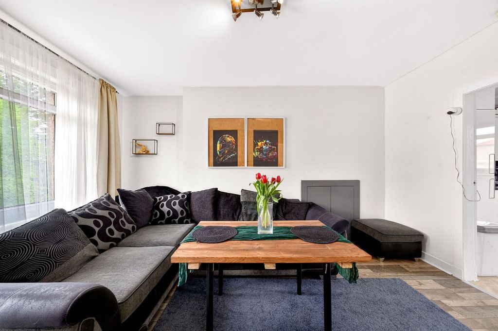 Additional image 5 of 3 bed flat for saleMansfield Road, Newtongrange EH22