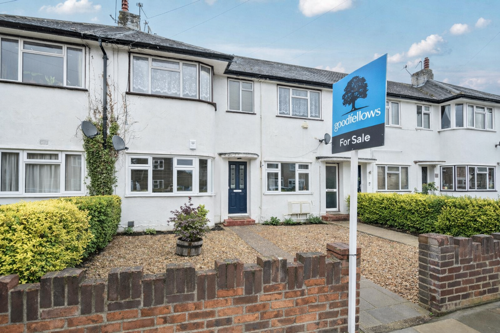 Property photo 1 of 16 Front