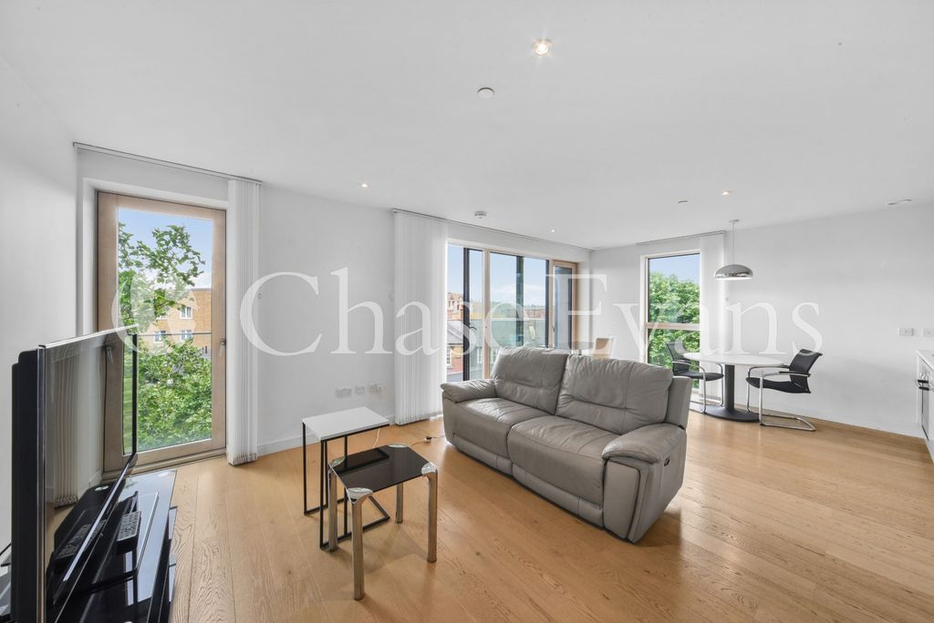 Property photo 1 of 14 Living Area