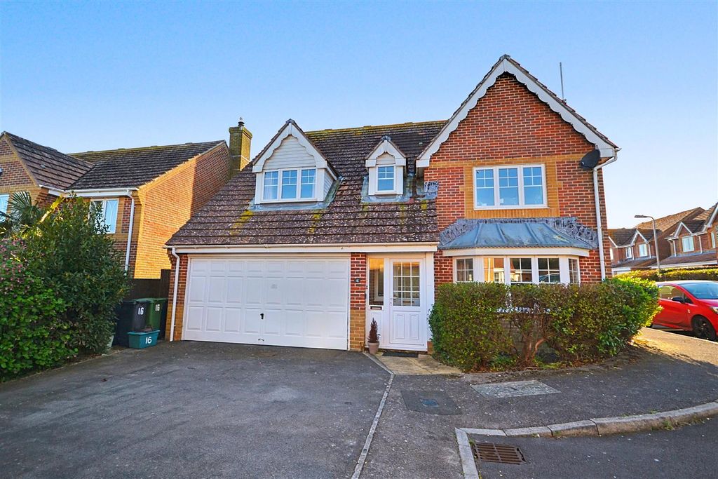 Property photo 1 of 17 Front.Png