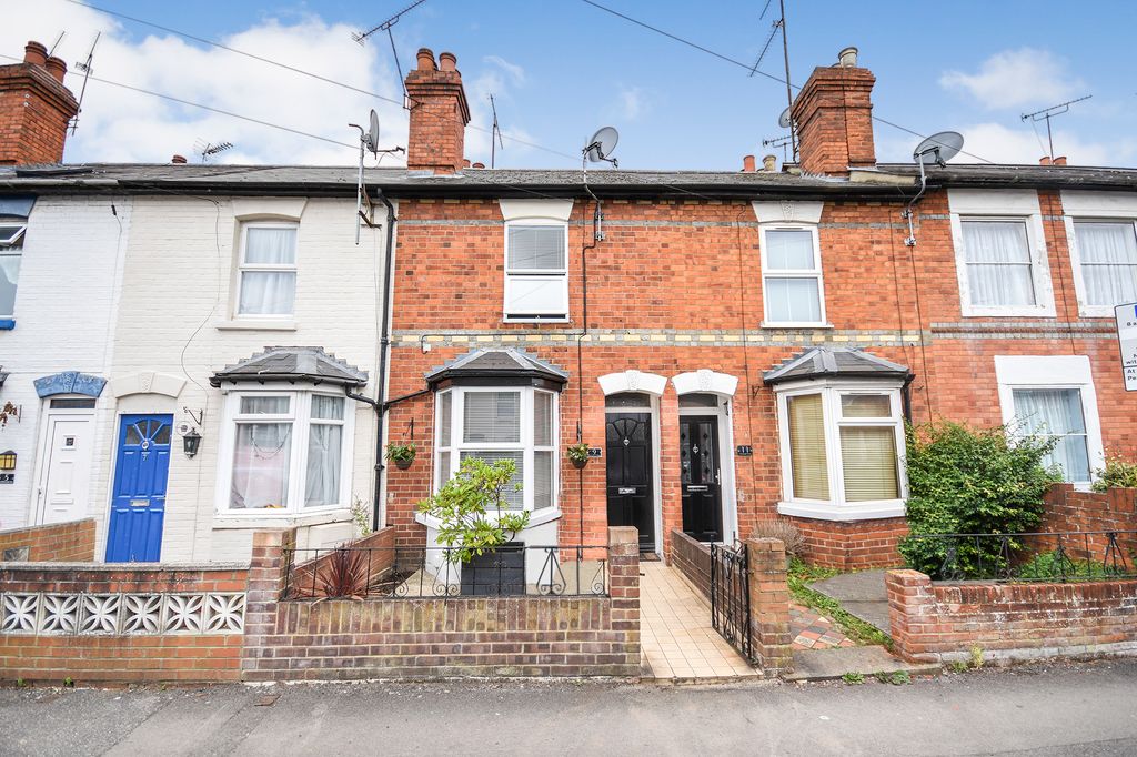 Property photo 1 of 8 Photo 04