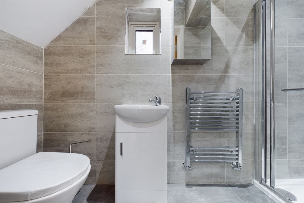 Property photo 3 of 14 Main Page