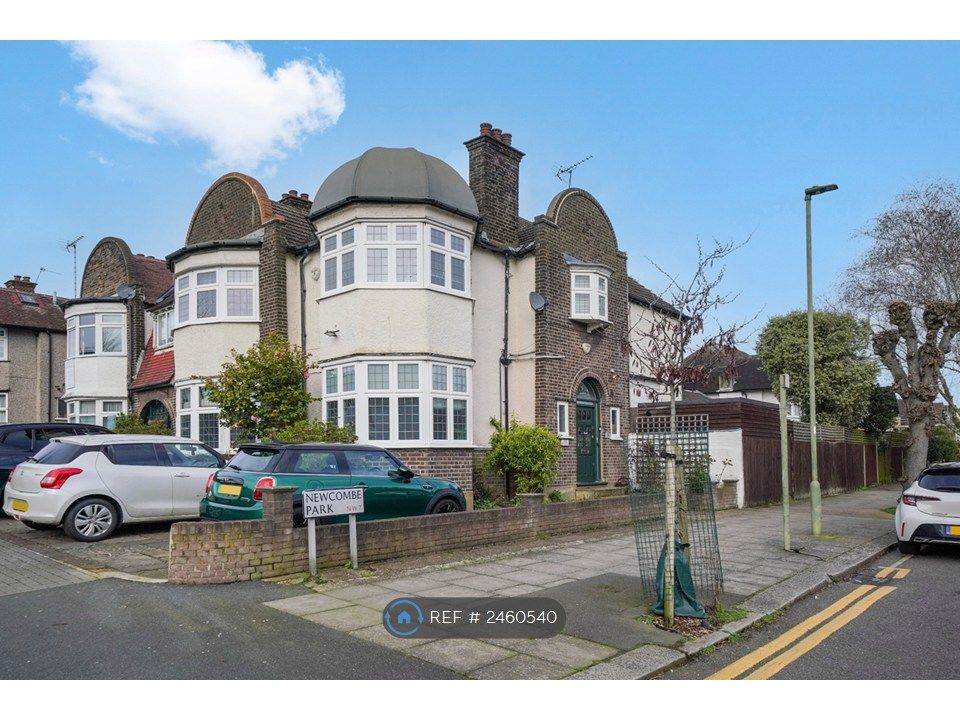 Property photo 1 of 13
