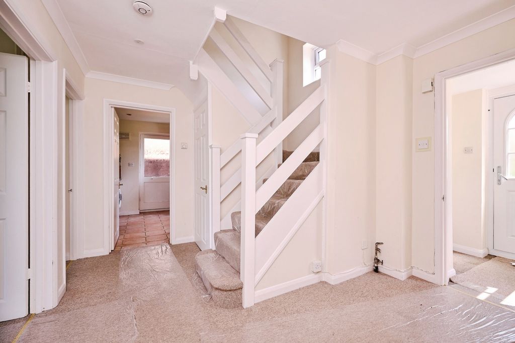 Property photo 3 of 22 Pbox-Img.Jpg