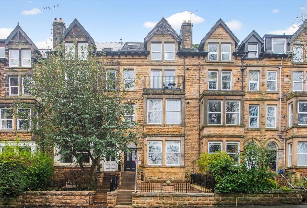 Property photo 1 of 14 Flat5-79Valleydrive-25.Jpg