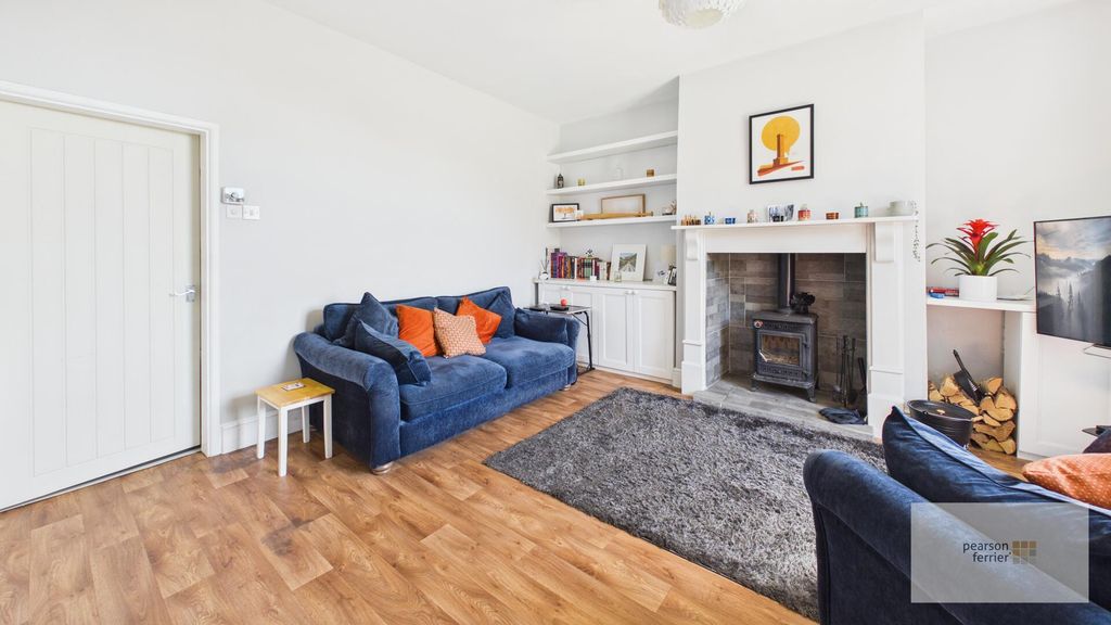 Property photo 3 of 13 Living Room