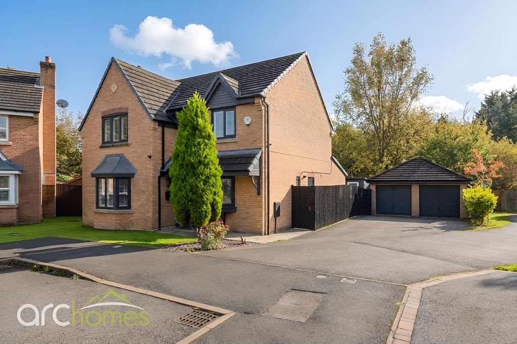 Property photo 1 of 31