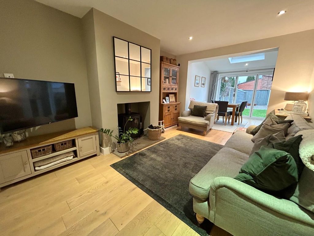 Property photo 3 of 21