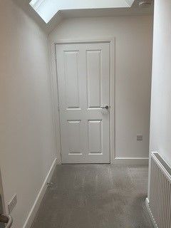 Property photo 2 of 5 Hallway