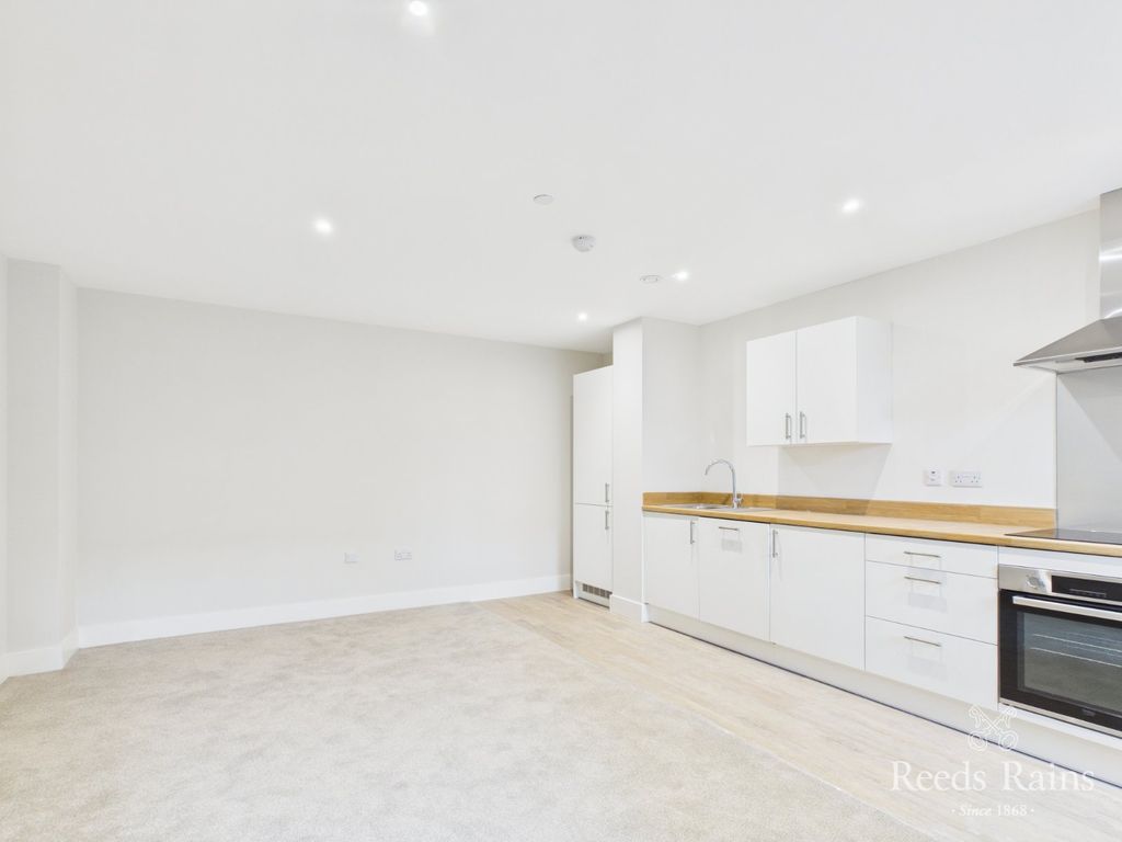 Property photo 2 of 15 Open Lounge/Kitchen