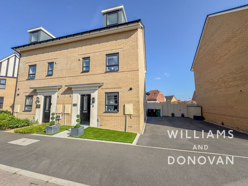 Property photo 1 of 35 Picture1