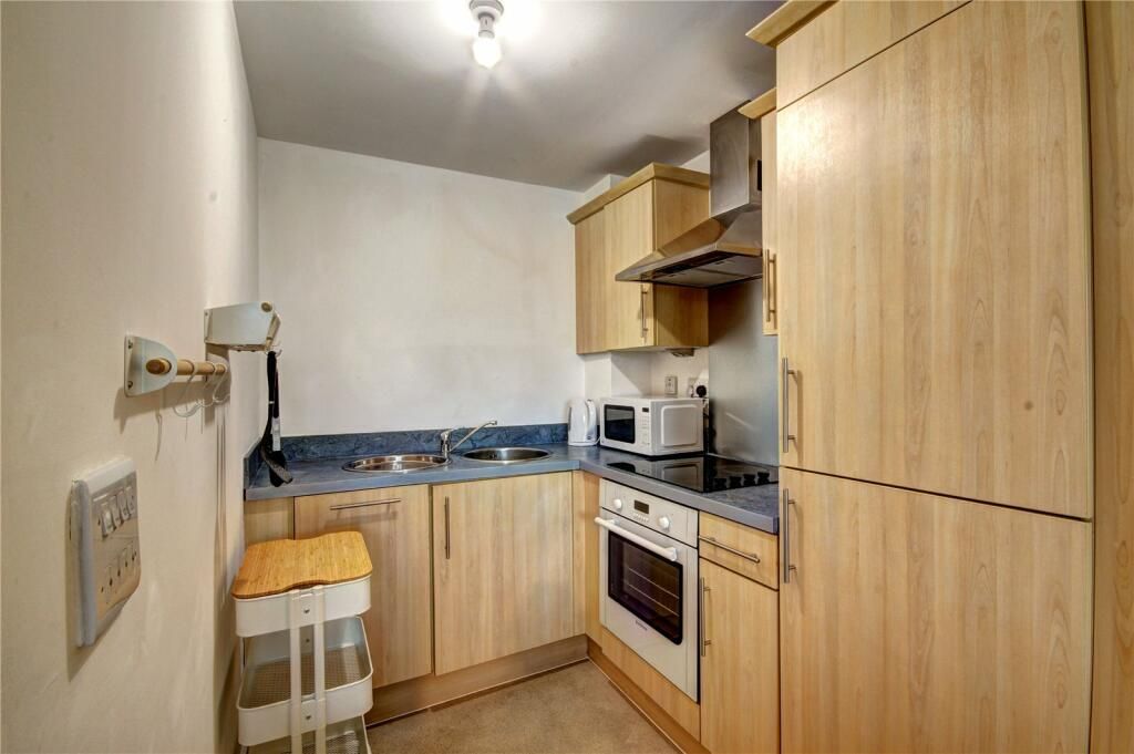 Property photo 3 of 10