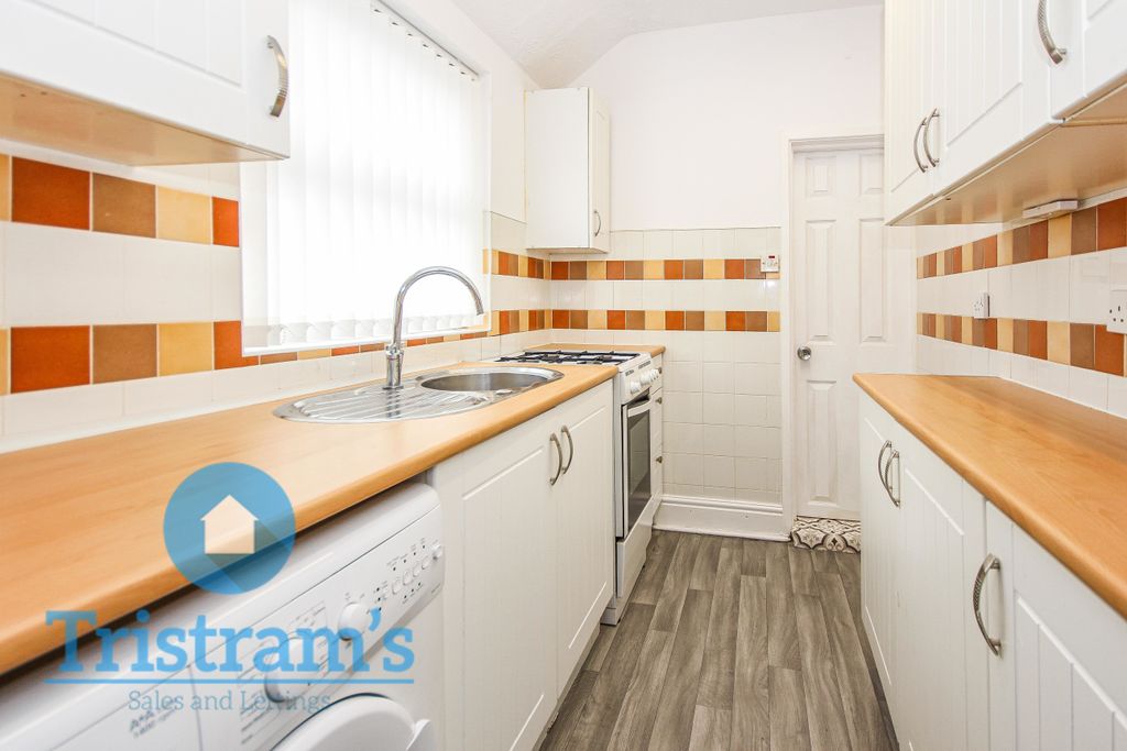 Additional image 5 of 2 bed terraced house for saleDenstone Road, Nottingham NG3