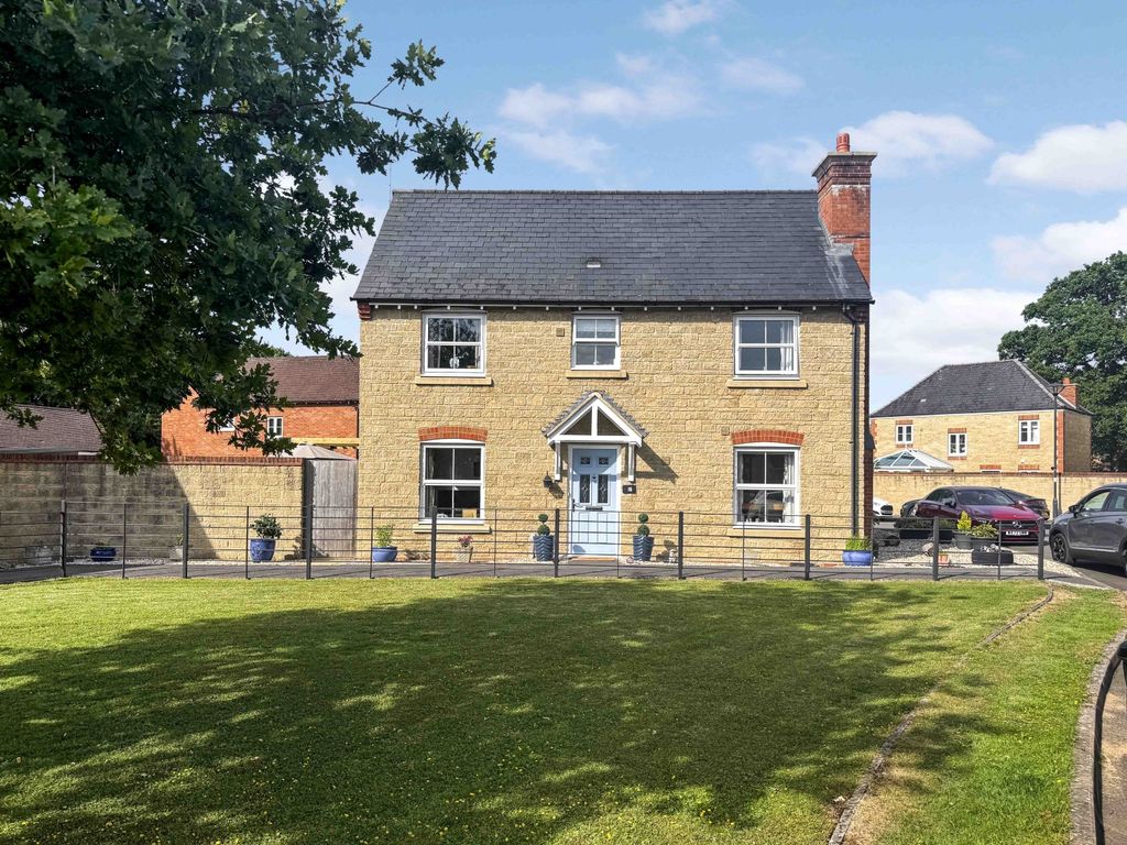 Property photo 1 of 18 Img_1209