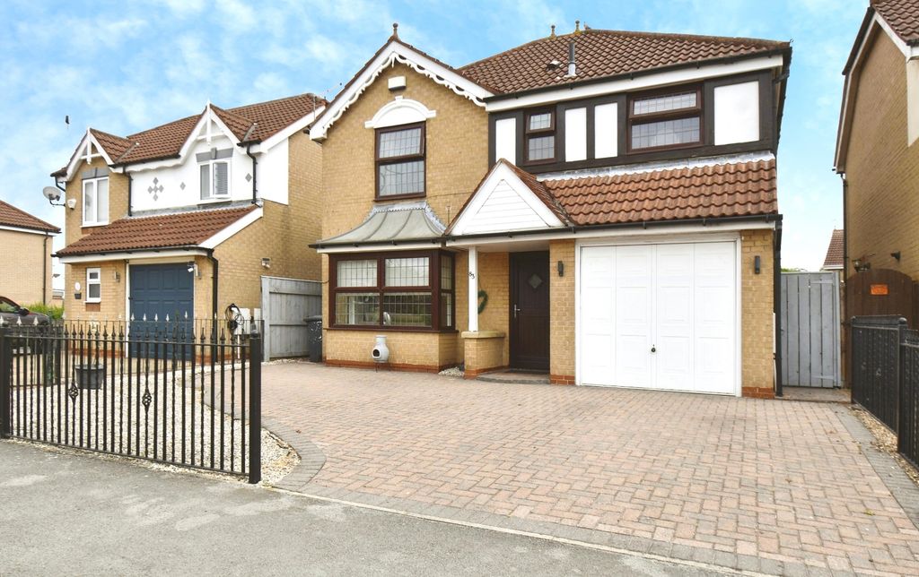 Property photo 1 of 33 Pbox-Img.Jpg