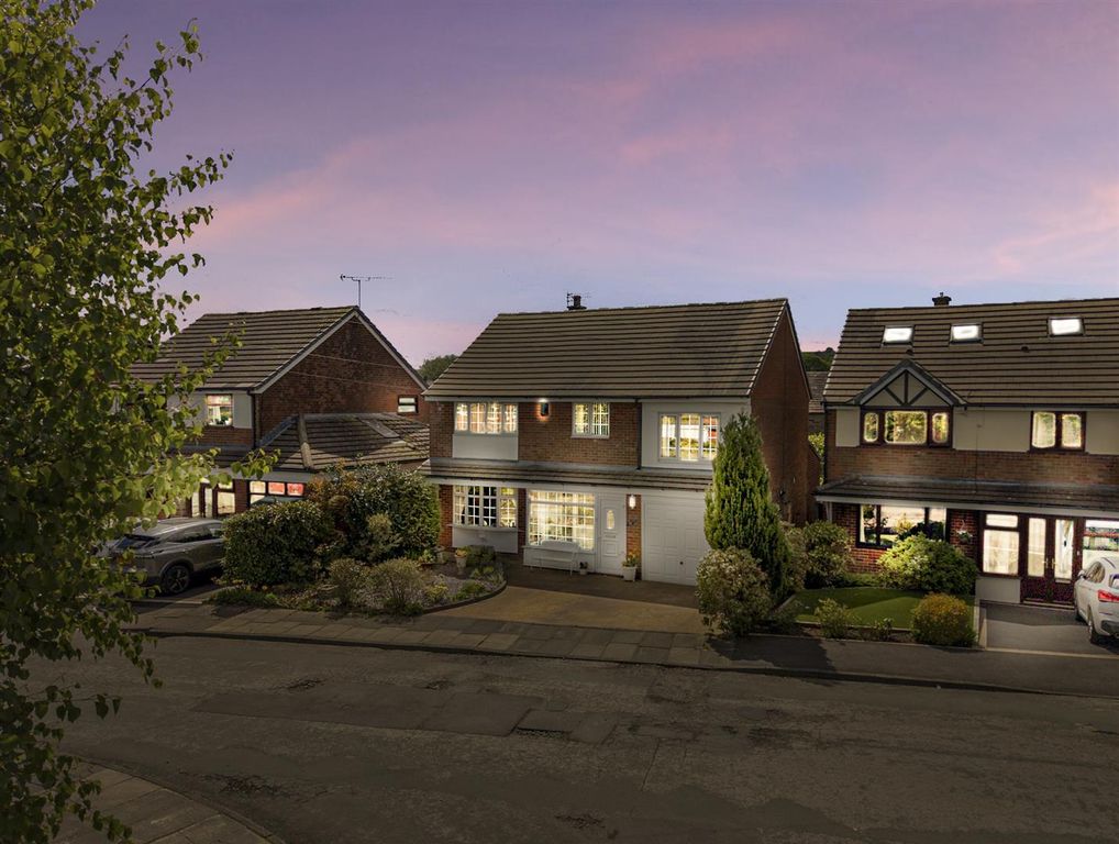 Property photo 1 of 65 Twilight.Jpg