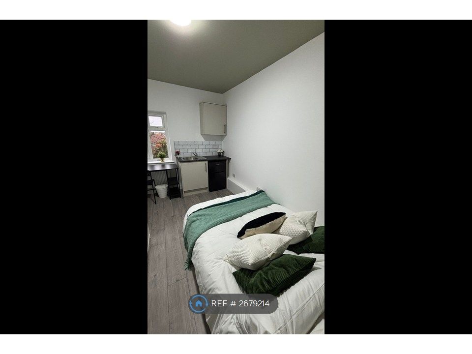 Property photo 1 of 26