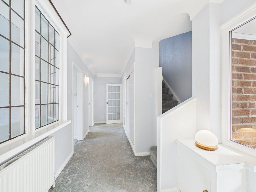 Property photo 3 of 26