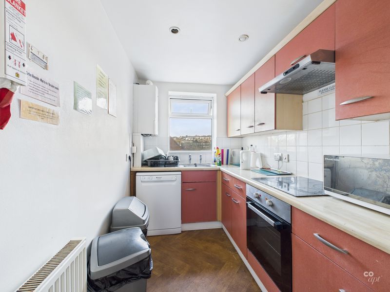 Property photo 3 of 14 Photo 5