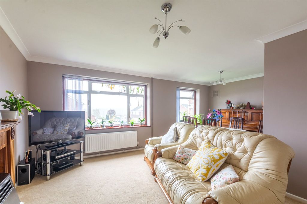 Property photo 2 of 11 Picture No. 09