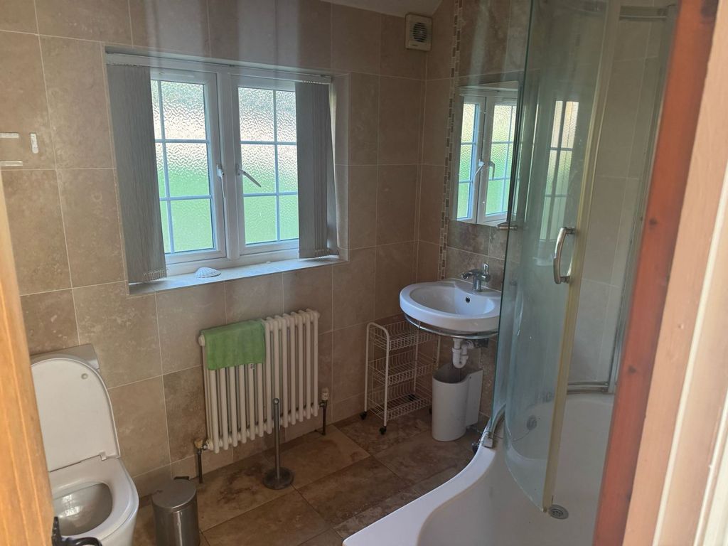 Property photo 2 of 13 Gallery