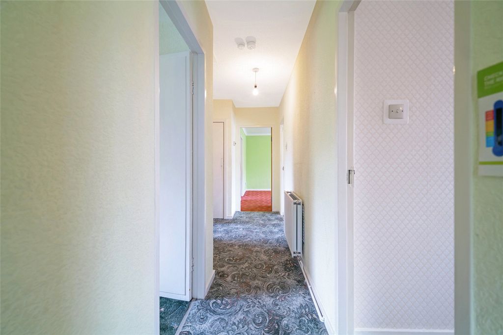 Property photo 2 of 21 Picture No. 02