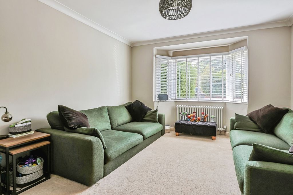 Property photo 3 of 14 Pbox-Img.Jpg