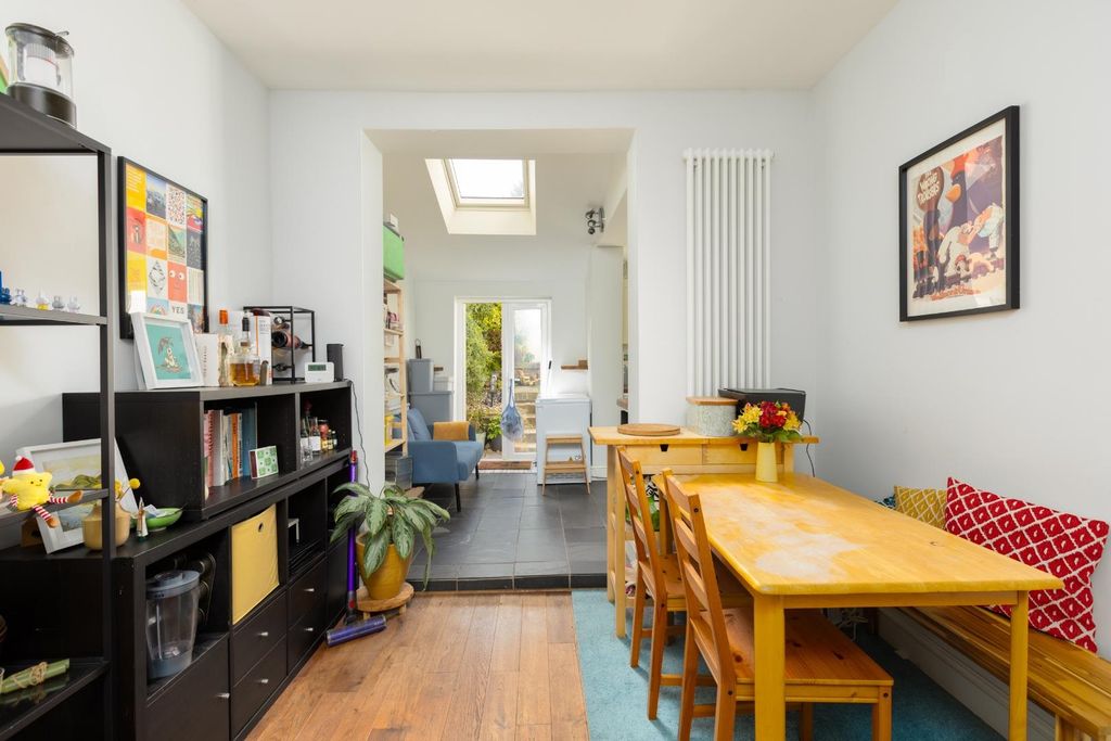 Property photo 1 of 18 47 Merrywood-12.Jpg