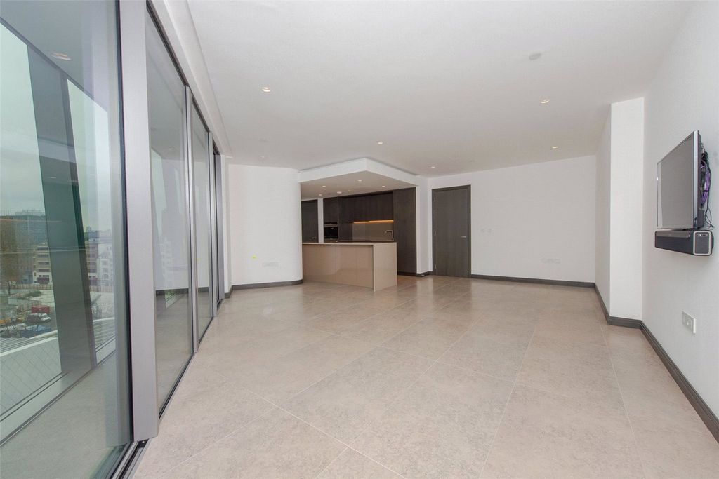 Property photo 2 of 13 Kitchen/Living Room