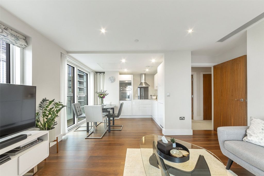 Property photo 1 of 16 Picture No. 04