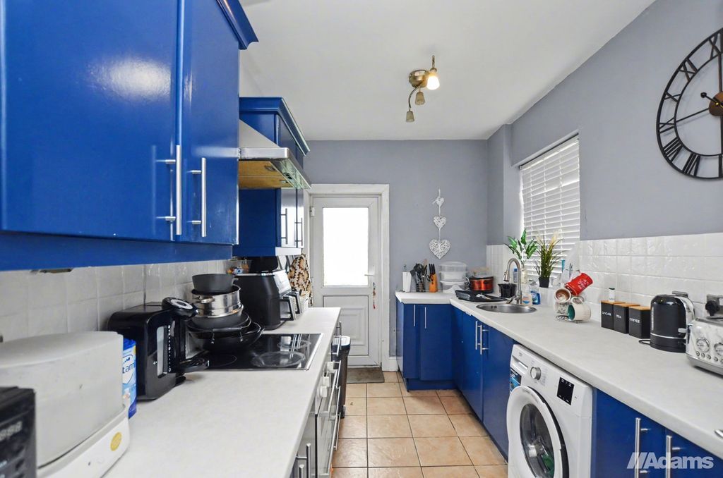 Property photo 2 of 15