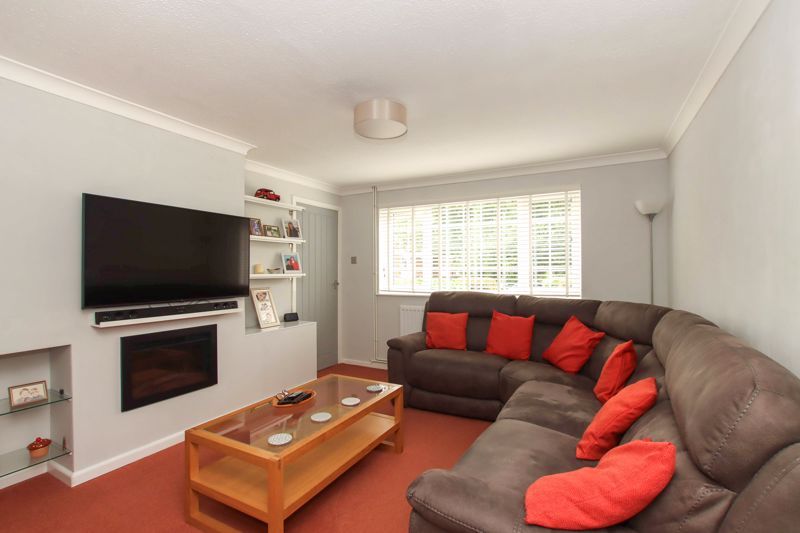 Property photo 2 of 14 Photo 5