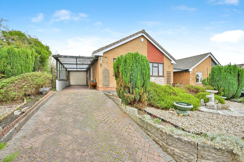 Property photo 3 of 15