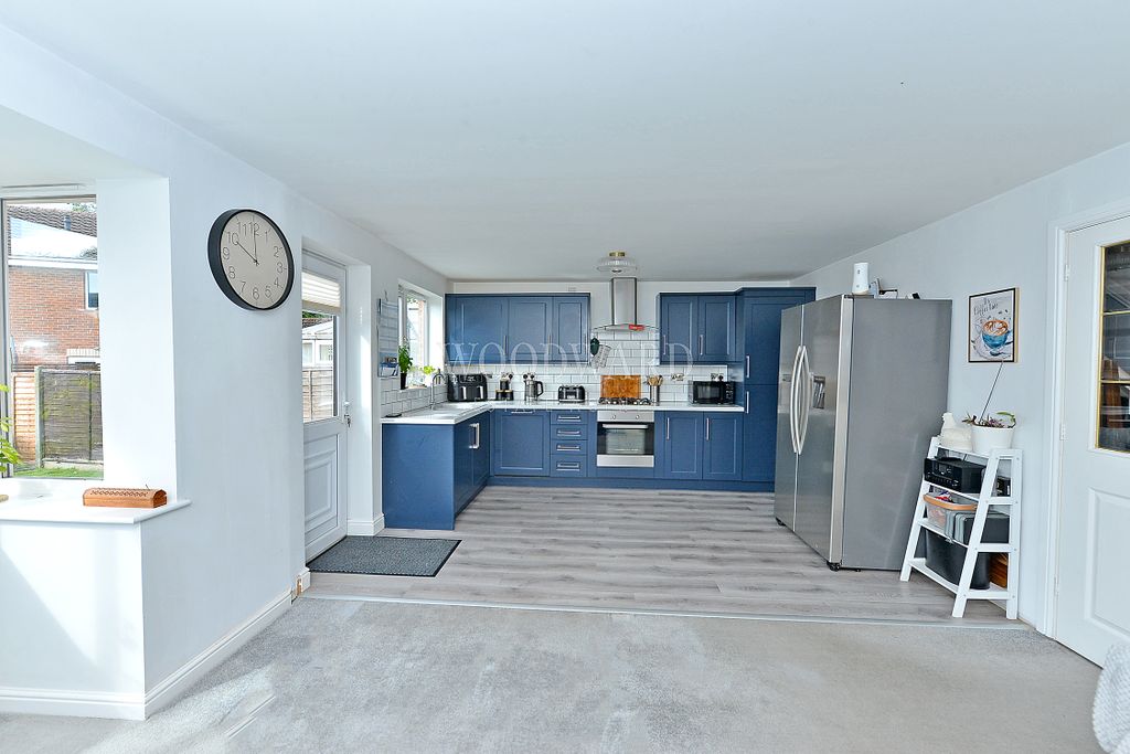 Property photo 2 of 25 Open Plan Living/Kitchen