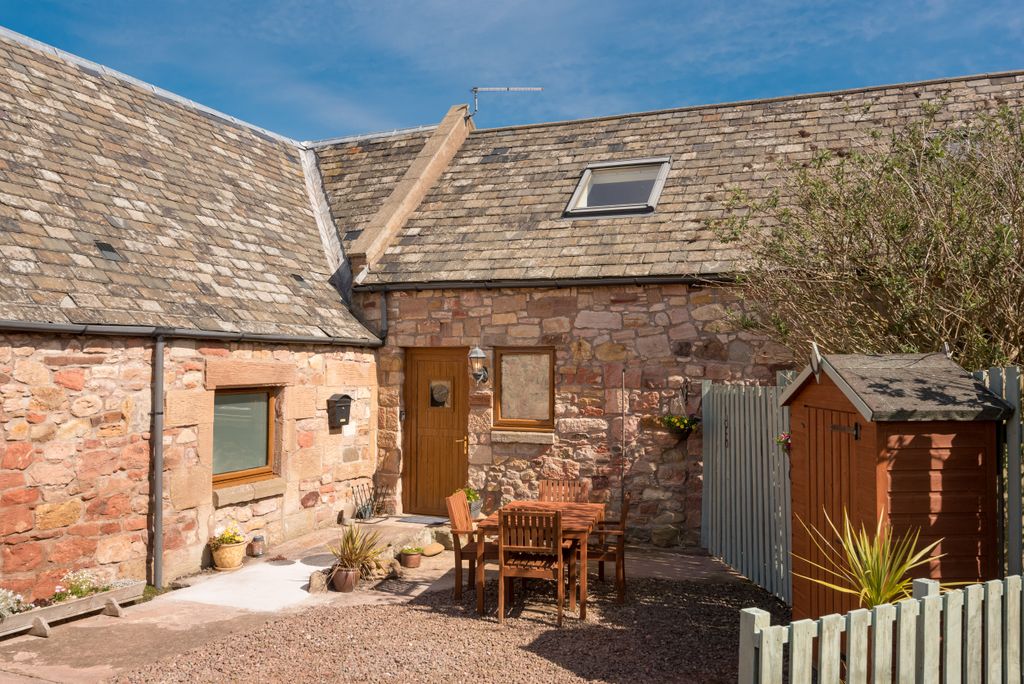 Property photo 1 of 25 Primary Property Image