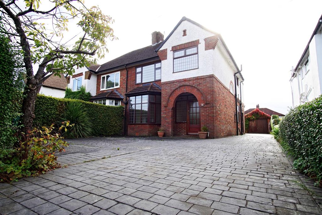 Property photo 1 of 16 Exterior